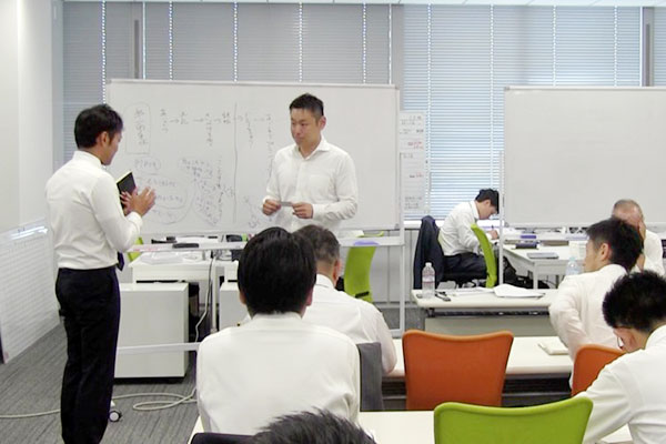 年間34棟受注する日本TOPセールス木越が【7社限定】で営業指導をさせていただきます。詳しくはクリック！